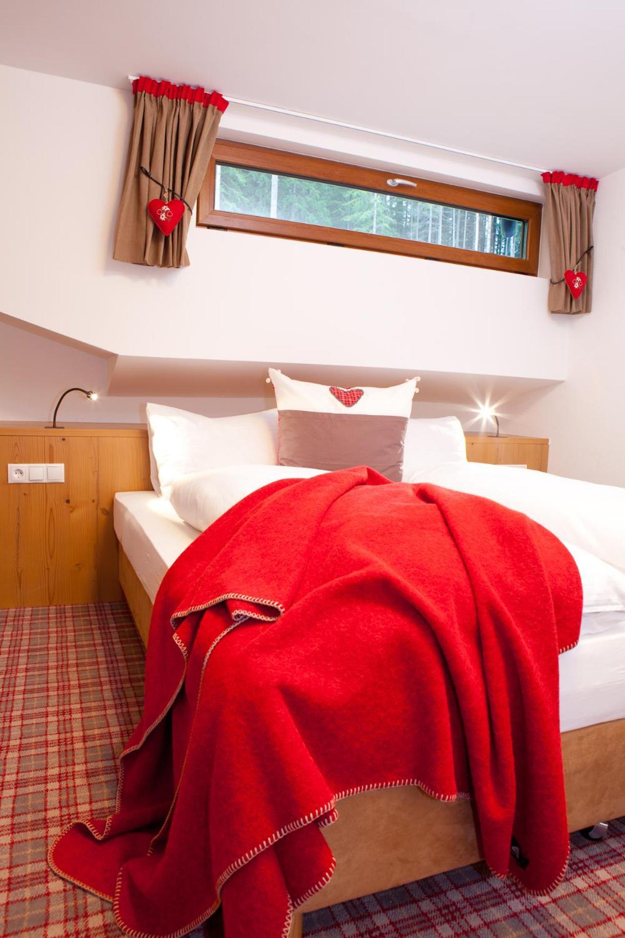 Hotel Zauchtaler Hof à Altenmarkt im Pongau Extérieur photo